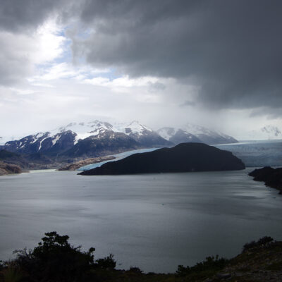 lago y ventisquero grey