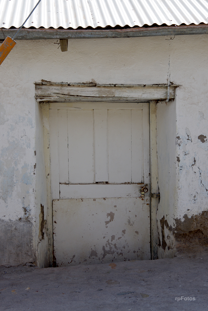 puerta en Putre