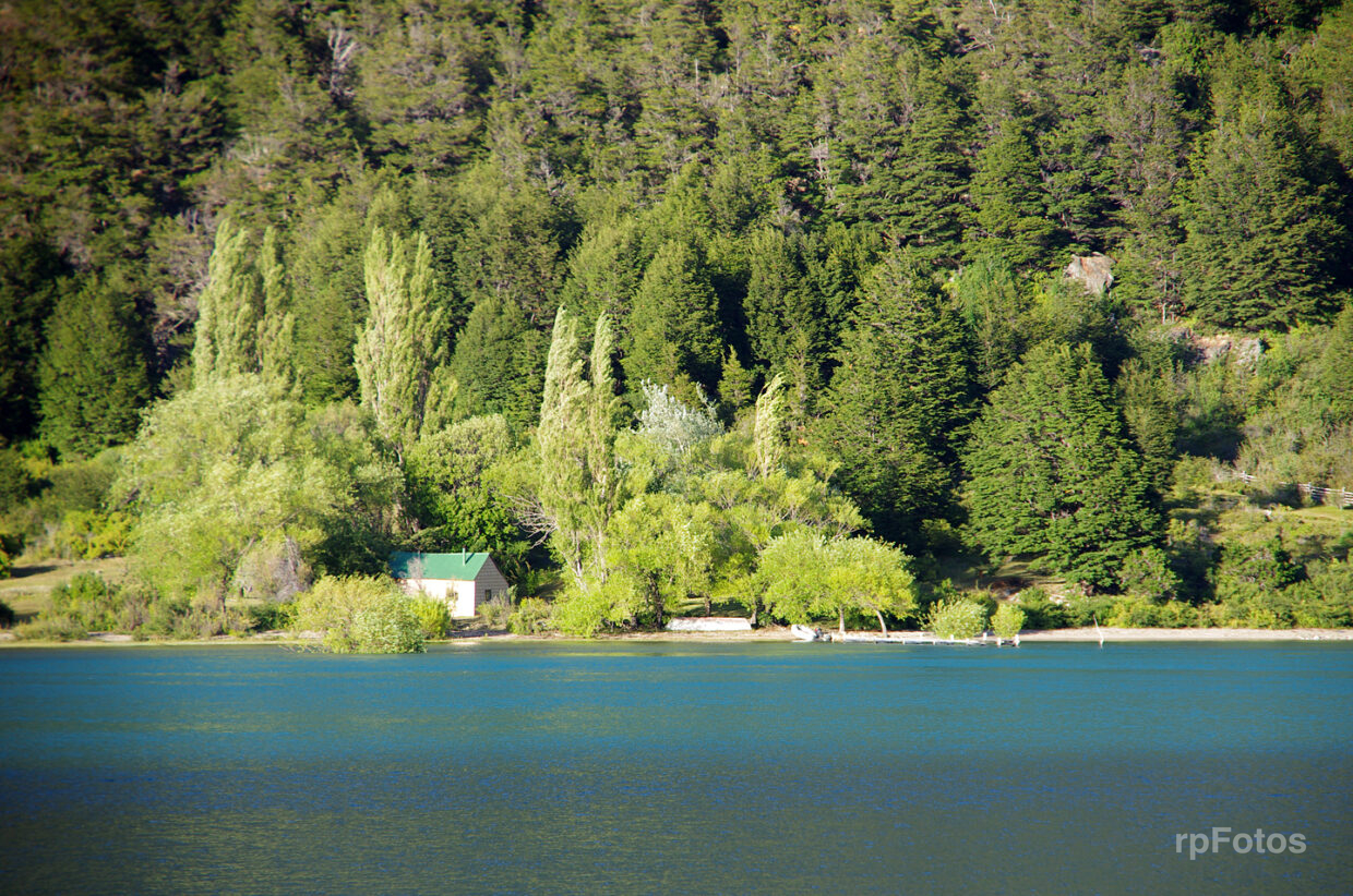 Río Baker en Puerto Bertrand