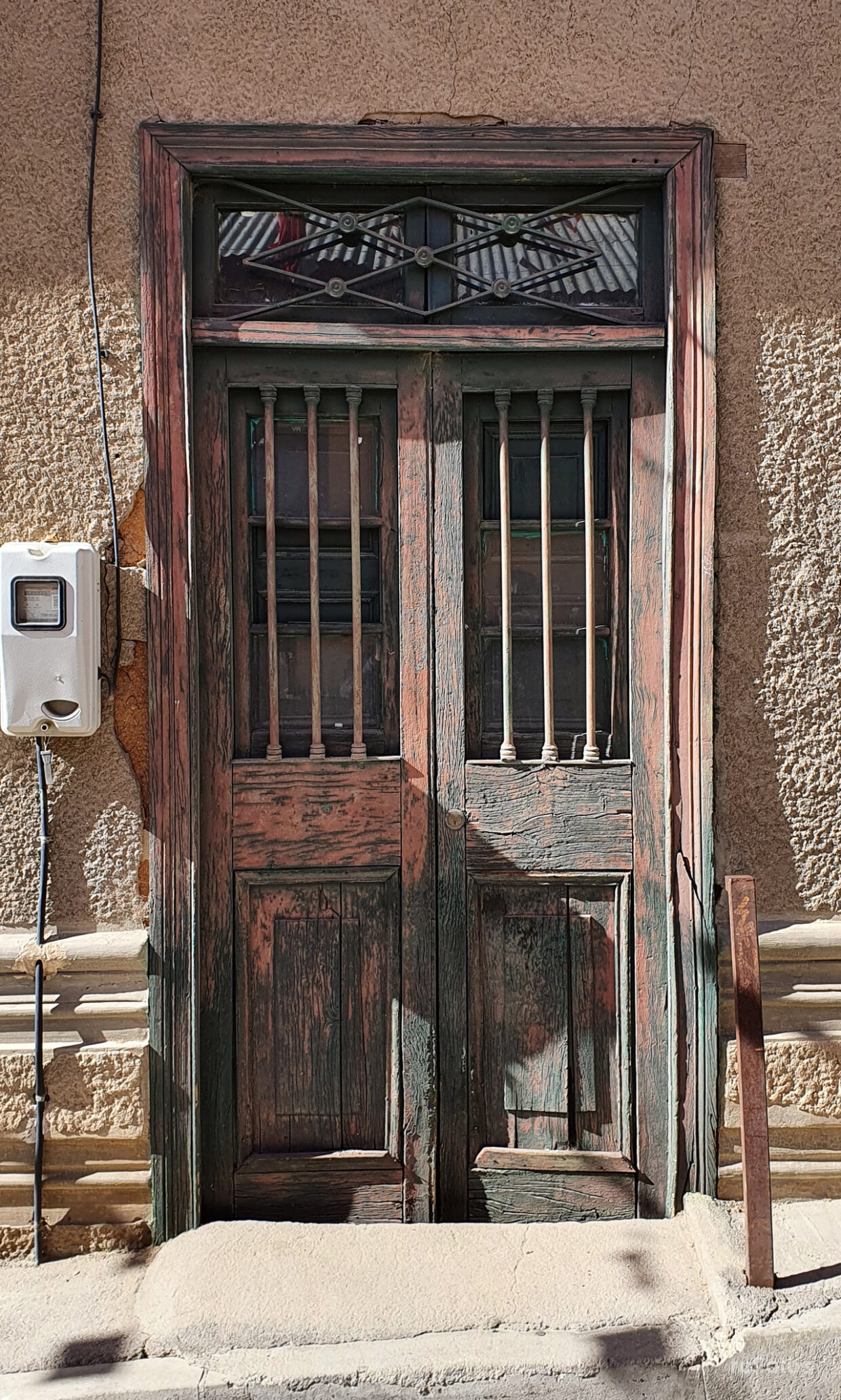 Puerta en Pisco Elqui