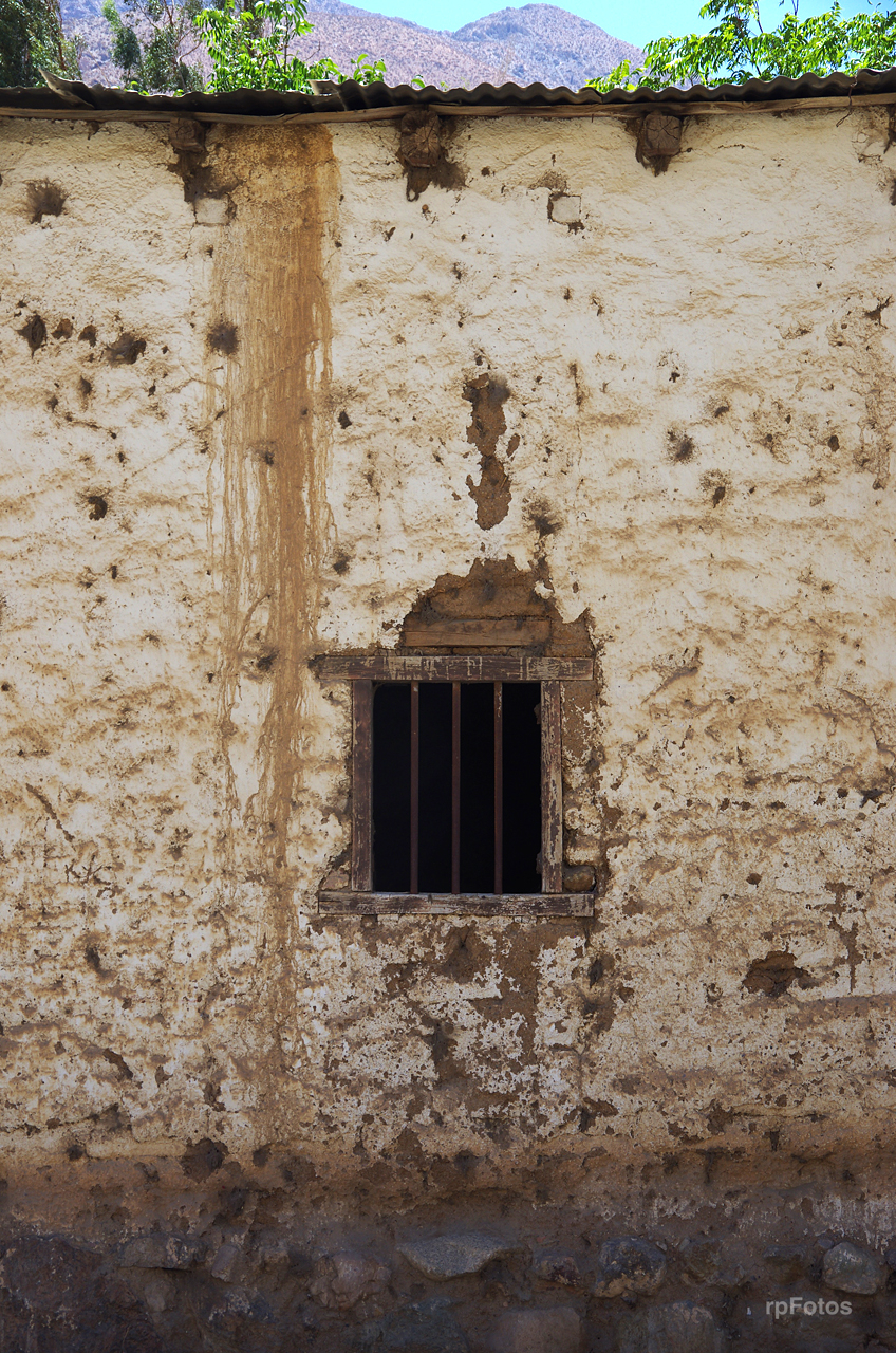 Ventana en Pisco Elqui
