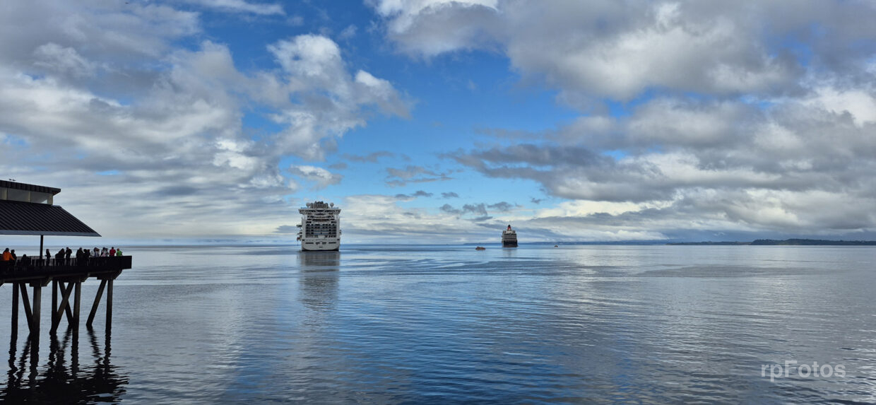 Barcos en Bahía de Puerto Montt